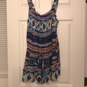 Tribal print tunic length sleeveless top